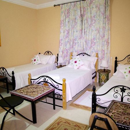 Hostel Villa Red City Marrakesh Bagian luar foto